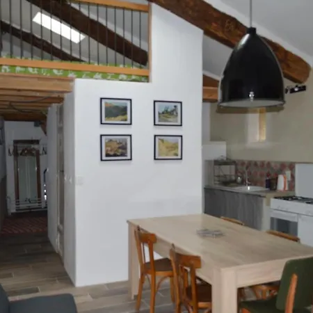 Petite Maison D'artiste Dans Un Village Provencal * Saint-Étienne-les-Orgues